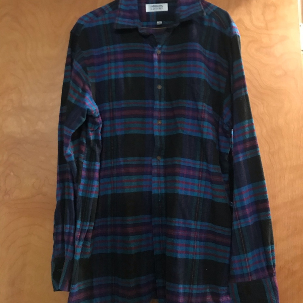 Very Nice Men’s Arrow Shirt! Size Medium - Picture 2 of 4